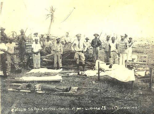 Los presos fueron usados para sepultar los cadáveres.