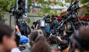 Retiran credenciales a 17 periodistas extranjeros residentes en Bielorrusia 