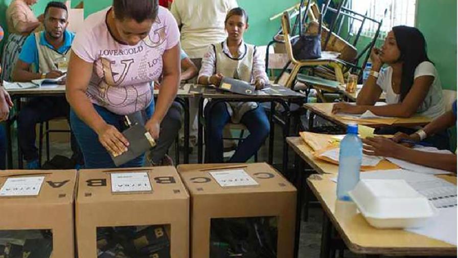 Urnas de votación  en las primarias generan debate