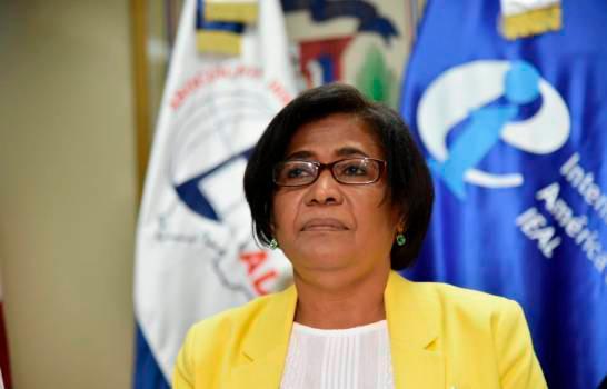 Profesora Primitiva Medina aclara no apoya coalición en elecciones de la ADP