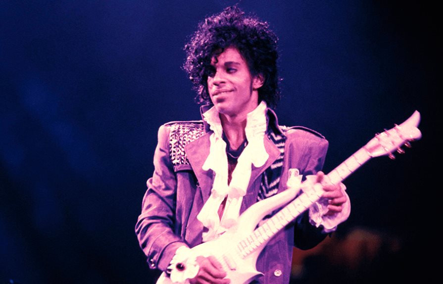 Concierto histórico de Prince de la gira Purple Rain llega a Youtube