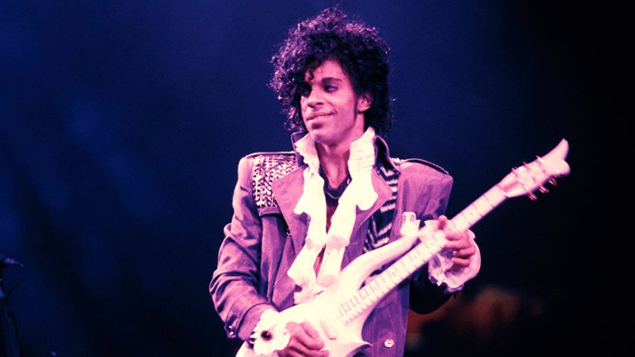 Concierto histórico de Prince de la gira Purple Rain llega a Youtube