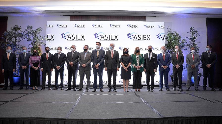 ASIEX juramenta nueva junta directiva que será liderada por Ana Figueiredo