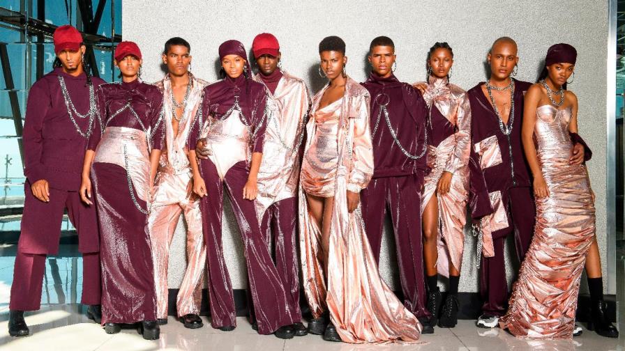 Diseñadores latinos presentan sus diseños en Semana de la Moda