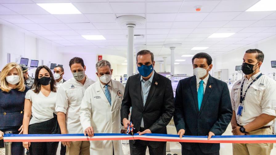 Gobierno entregan bloques B1 y B2  de la Ciudad Sanitaria, Luis Eduardo Aybar