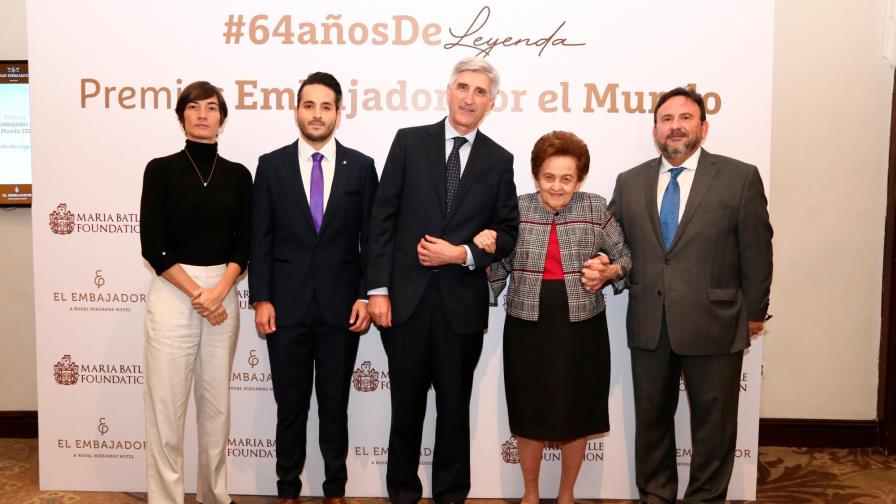 Premio Embajador por el Mundo celebra su tercera edición Premio Embajador por el Mundo celebra su tercera edición
