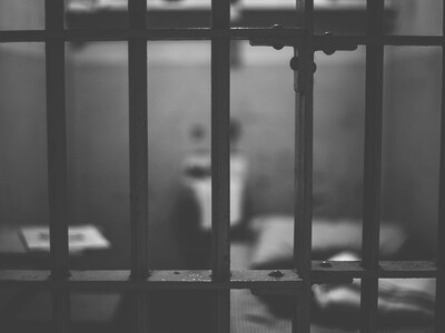 15 años de prisión para mujer por enviar imágenes sexuales