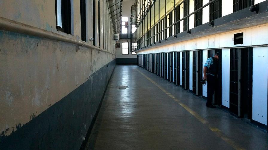 Un padrino mafioso de Italia, autorizado a escuchar música en la cárcel 