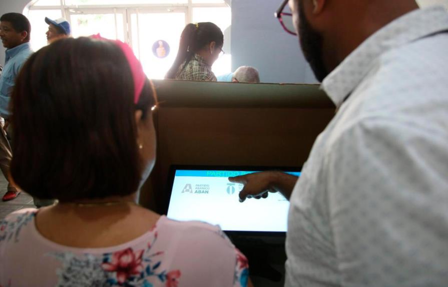 PRM invita a su militancia a participar de pruebas con voto automatizado en su Casa Nacional