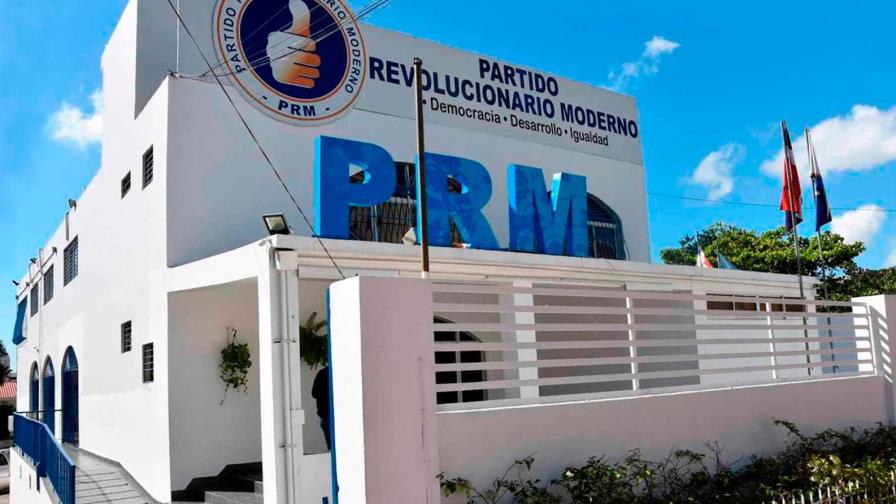 PRM contempla eliminar la Comisión Política en sus nuevos estatutos 