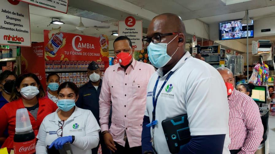 Nuevo director de Proconsumidor inicia recorrido de comercios
