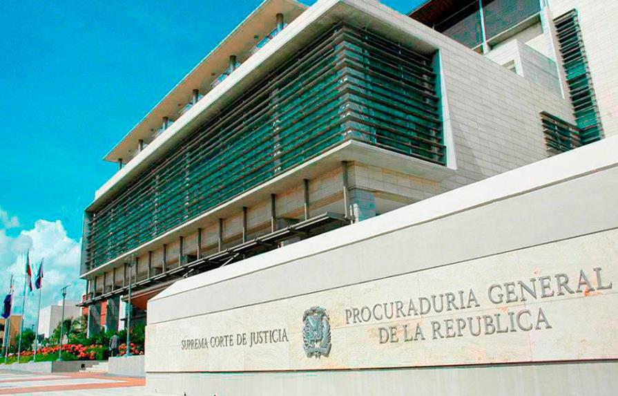 Detienen procurador adjunto de San Francisco Macorís por agresión a pareja