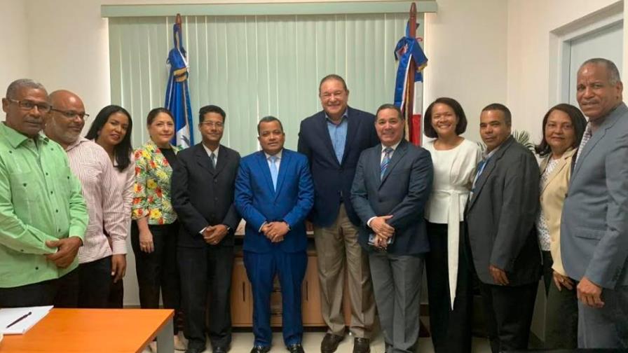 Intervendrán car wash y lavaderos improvisados de vehículos por sequía Intervendrán car wash y lavaderos improvisados de vehículos por sequía