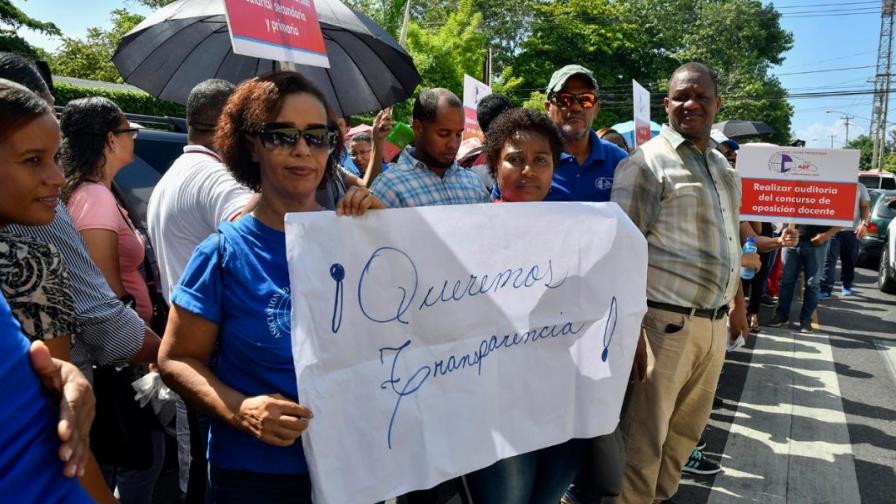 ADP mantiene llamado a manifestación este jueves, mientras Educación lamenta se pierdan clases