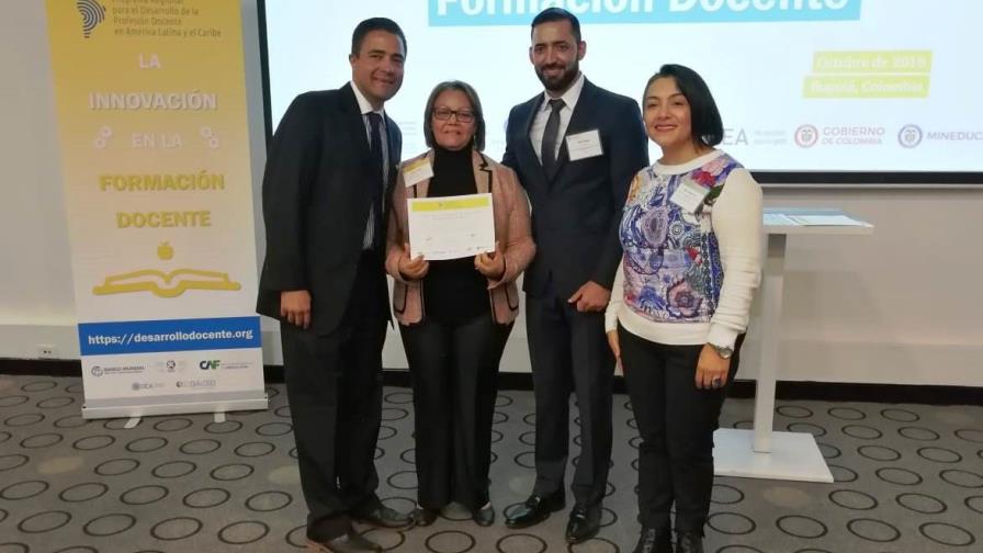 Programa regional reconoce prácticas docentes del ISFODOSU-BHD LEÓN Programa regional reconoce prácticas docentes del ISFODOSU-BHD LEÓN