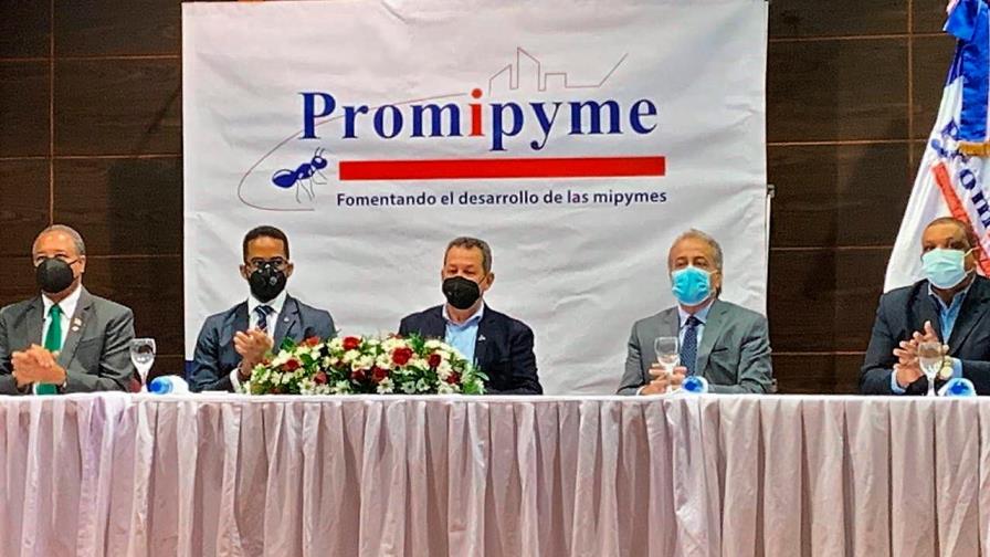 Promipyme y microempresarios acuerdan financiamiento para emprendimientos