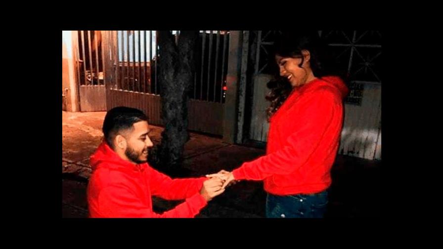 Le piden matrimonio en Nochebuena y su novio muere durante Navidad