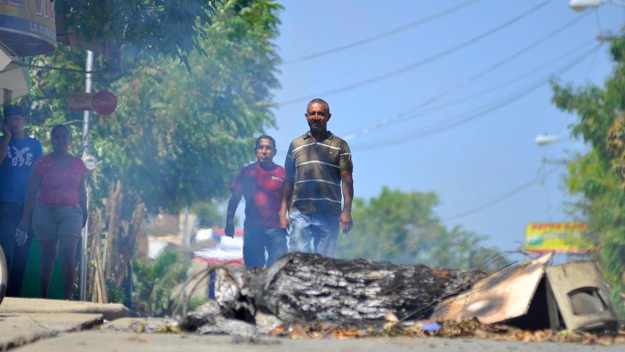 Anuncian paro de 24 horas en Salcedo