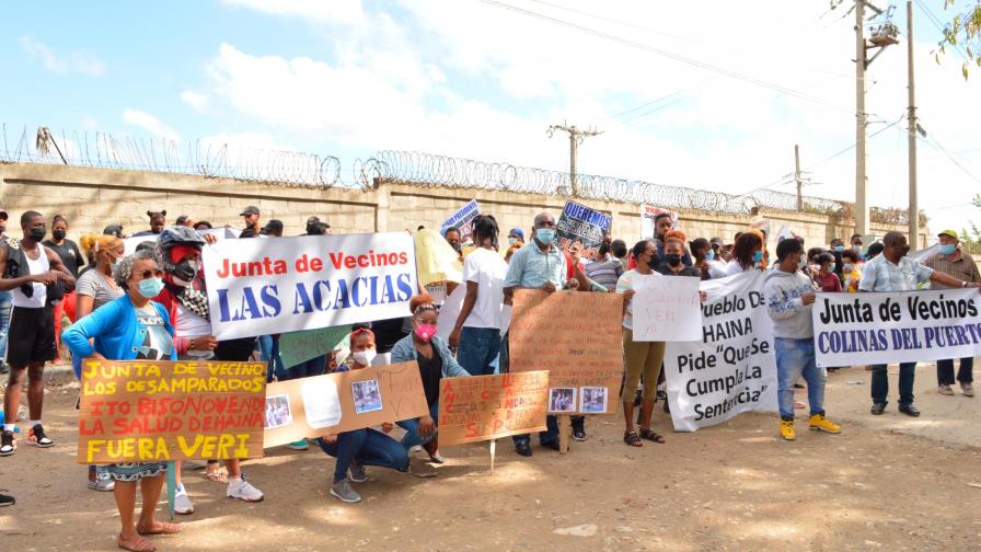 Comunitarios de Haina recusan a jueza por caso de empresa de batería Veri