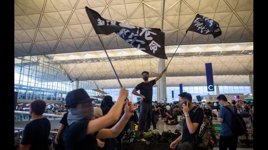 Pekín ve “señales de terrorismo” en las protestas de Hong Kong