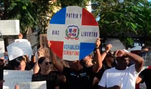 Pueblos del Cibao se manifiestan de forma simultánea contra la JCE