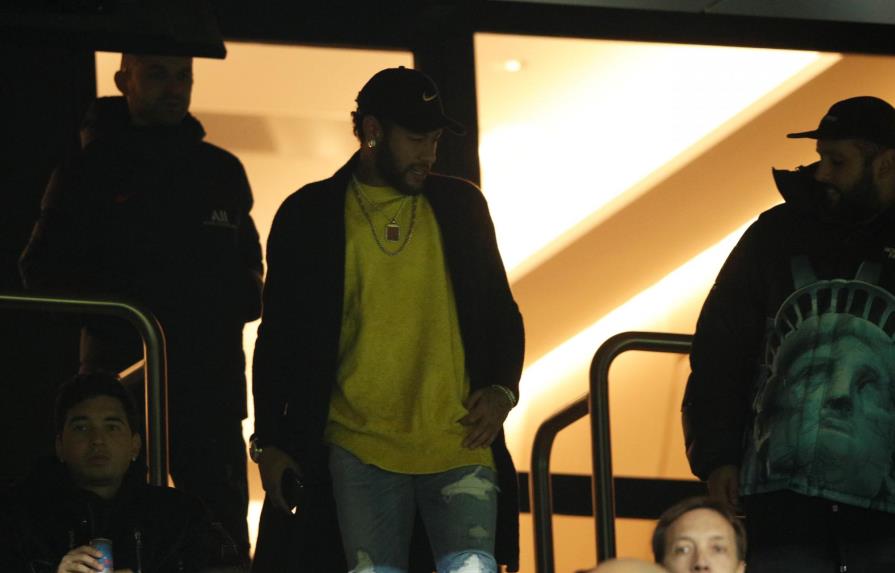 Neymar regresa al grupo la próxima semana, Icardi sufre contusión