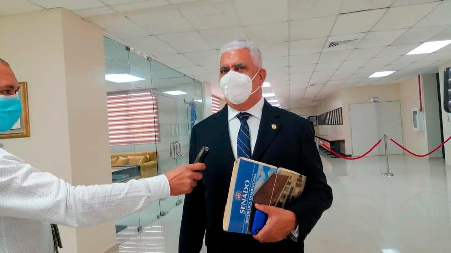 En 8 días se conocería nueva Junta Central Electoral
En ocho días se conocería nueva JCE En 8 días se conocería nueva Junta Central Electoral
En ocho días se conocería nueva JCE