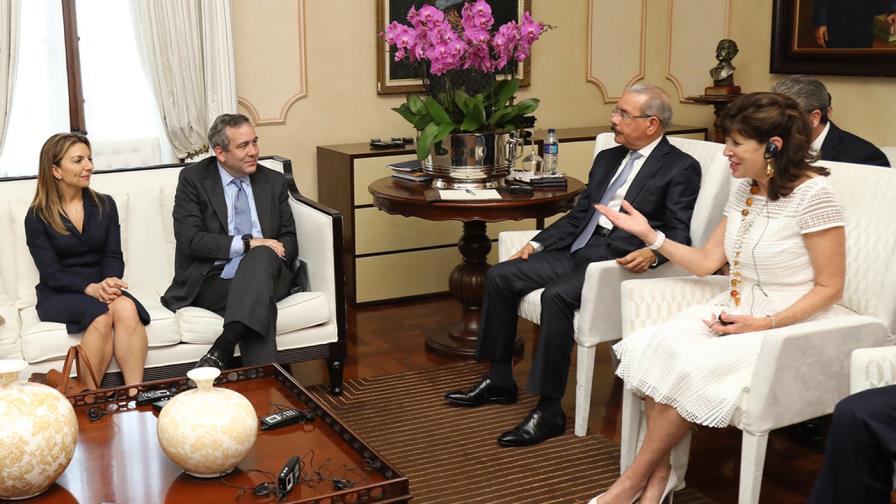 Estados Unidos envía señales de rechazo a posible reforma constitucional Estados Unidos envía señales de rechazo a posible reforma constitucional