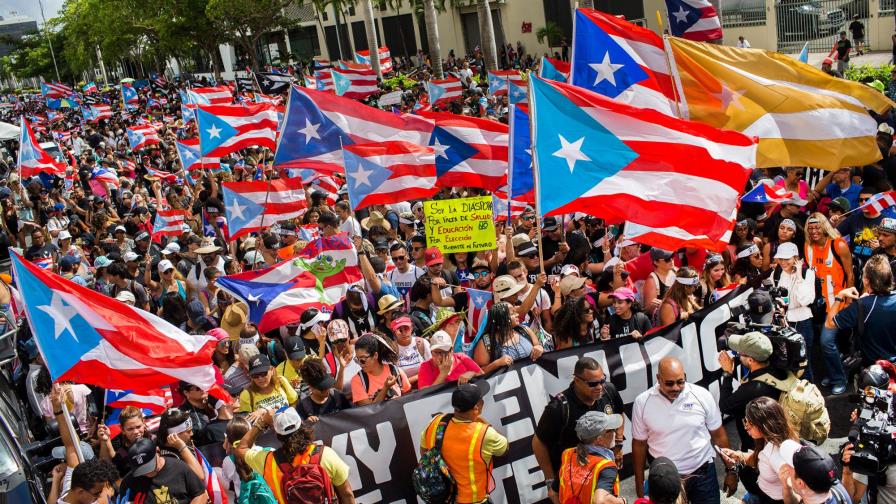 Puertorriqueños celebran la renuncia de Ricardo Rosselló Puertorriqueños celebran la renuncia de Ricardo Rosselló
