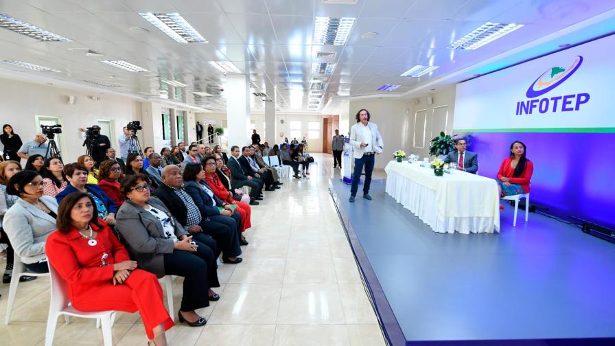 Programas educativos de INFOTEP incluyen como objetivo el uso de prácticas internacionales de innovación