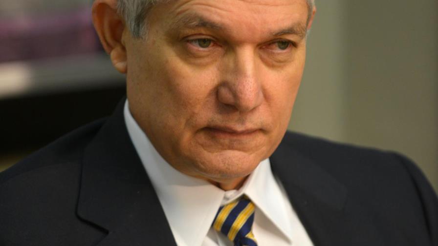 Mallén se descarta para sustituir a Puello, pero confirma la deuda