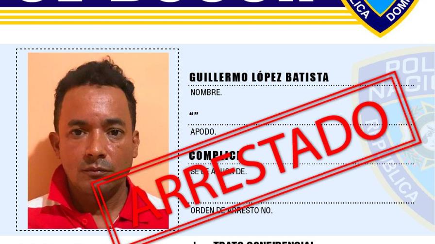 En dos semanas, roban más de RD$18 millones y cinco armas de fuego a empresas de seguridad En dos semanas, roban más de RD$18 millones y cinco armas de fuego a empresas de seguridad