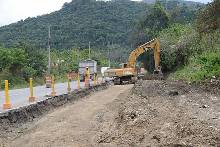 Avanzan trabajos de ampliación carretera Navarrete-Puerto Plata