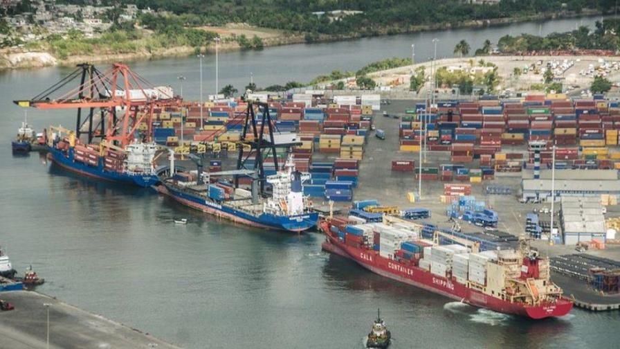 Las exportaciones hacia cuatro de sus cinco principales mercados caen hasta más de un 53% 
