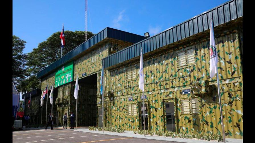 Las Fuerzas Armadas aprietan la vigilancia en la zona de la frontera Las Fuerzas Armadas aprietan la vigilancia en la zona de la frontera