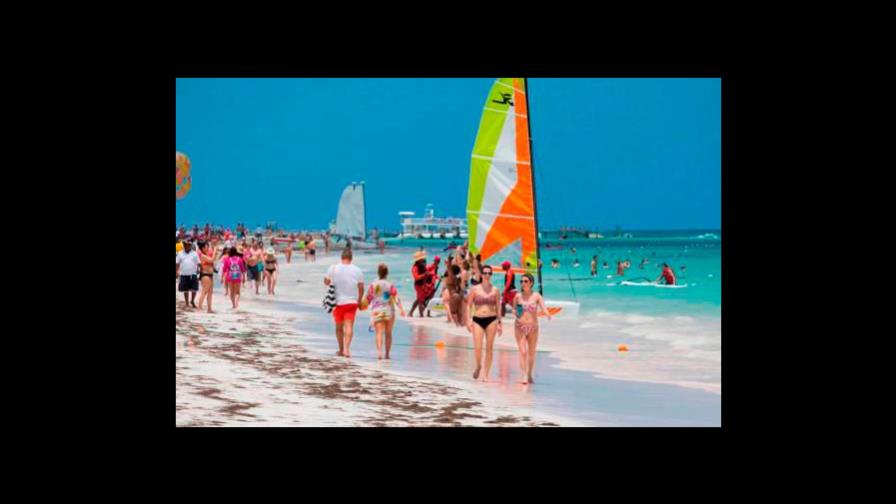 El COVID-19 despojó a República Dominicana de casi 60 % de sus ingresos por turismo El COVID-19 despojó a República Dominicana de casi 60 % de sus ingresos por turismo