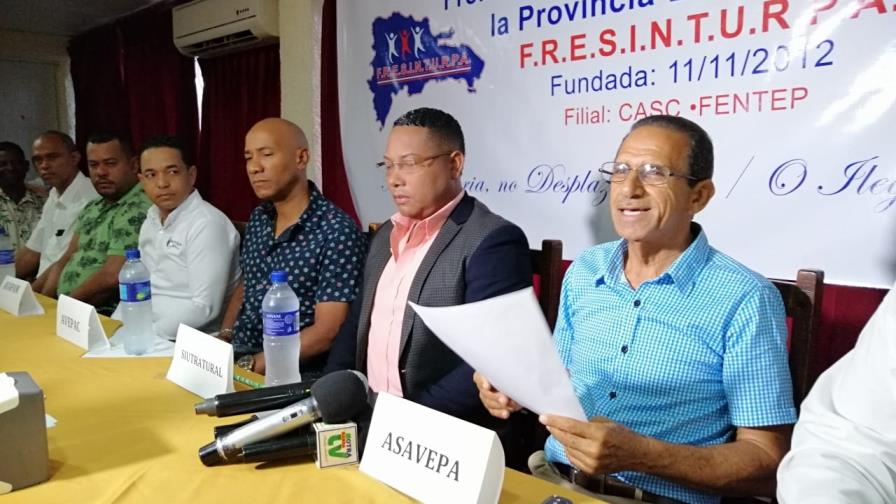 Frente de Sindicatos Turísticos denuncia vendedores ambulantes sin control en Punta Cana