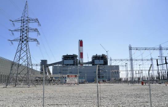 Tres empresas generadoras responsables de suplir casi el 60 % de la electricidad del país