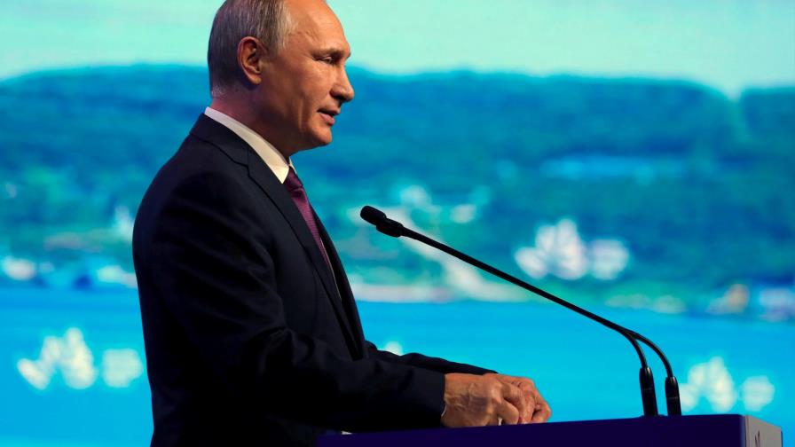 Asesores de Putin y Trump abordan relaciones bilaterales en Moscú