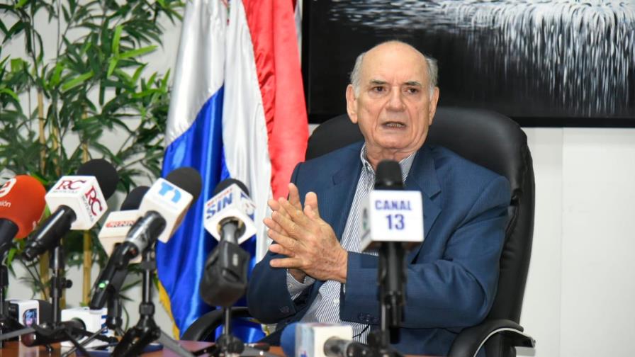 Abinader ratifica a Quico Tabar en la Lotería Nacional y crea Consejo Consultivo Abinader ratifica a Quico Tabar en la Lotería Nacional y crea Consejo Consultivo