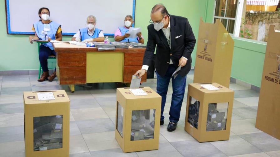 Quique Antún dice el pueblo está dando demostración cívica de participación en elecciones Quique Antún dice el pueblo está dando demostración cívica de participación en elecciones