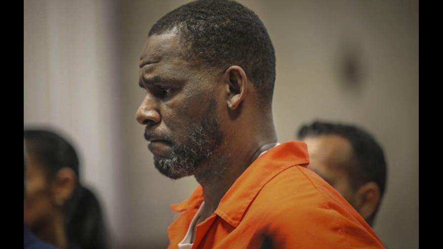R. Kelly a un paso de juicio por abusos sexuales