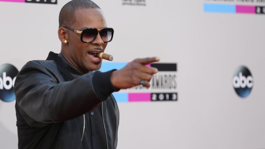 R. Kelly acusado de 11 nuevos cargos de agresión sexual
