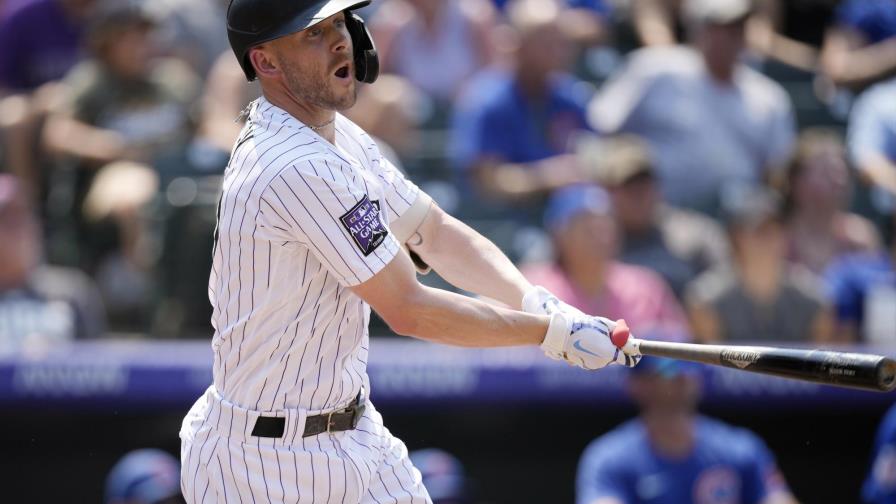 Story batea dos jonrones; Rockies superan a Cachorros