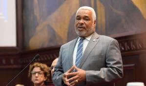 Comparación de declaraciones jurada de Radhamés Camacho revela falta de transparencia