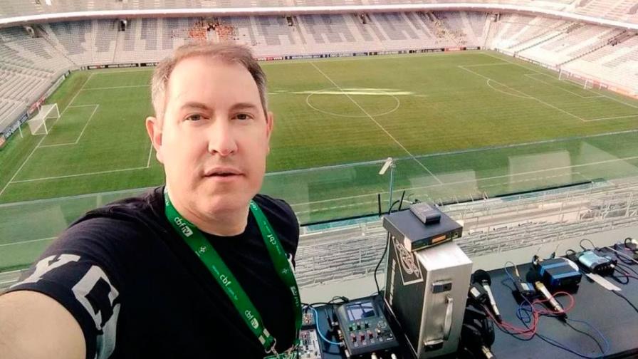 Sobrevivió a un accidente de avión, pero lo mató un partido de fútbol