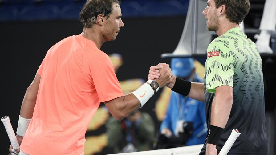 VIDEO | Nadal gana en tres sets y avanza a octavos en Australia