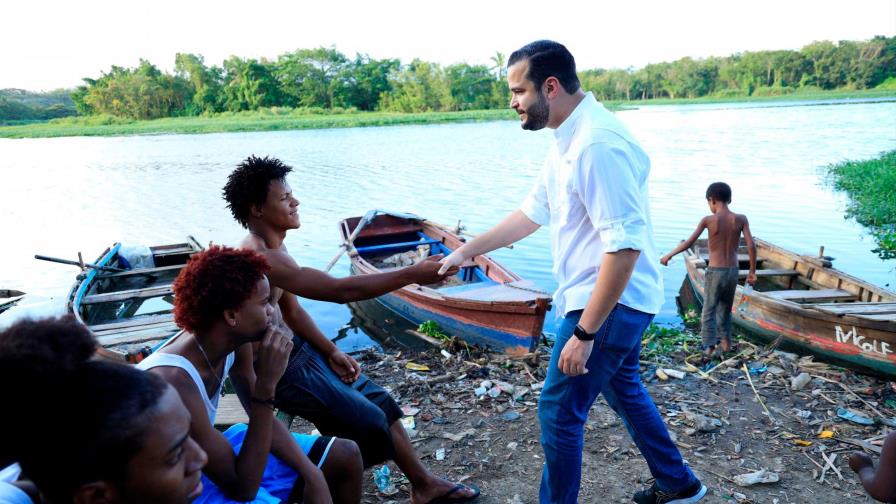 Rafael Paz promete impulsar politécnicos y la calidad en educación 