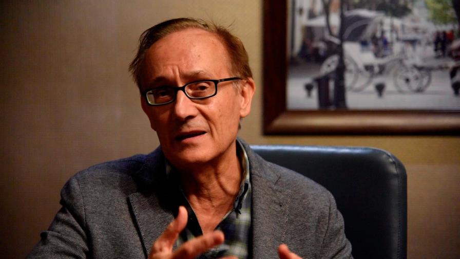 “La tecnología puede estresar al maestro, porque está acostumbrado al pizarrón”