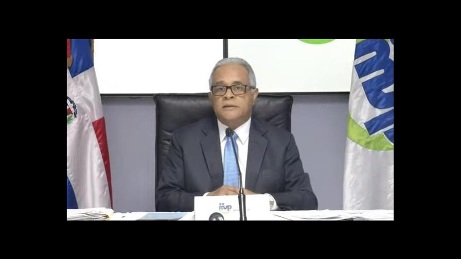 Ministro de Salud llama a los establecimientos comerciales a mantener distanciamientos entre las personas 